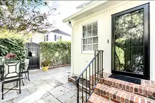 2 Poulnot Ln, Charleston, SC 29401 - Photo 3