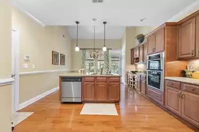 1481 Clancy Road, Mount Pleasant, SC 29466 - Photo 5
