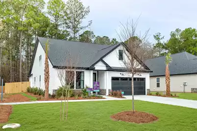 214 Creek Pointe Drive, Moncks Corner, SC 29461 - Photo 3