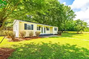 905 Raysor Street W, Saint George, SC 29477 - Photo 69