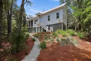 575 Pelican Ct, Edisto Island, SC 29438 - Photo 3