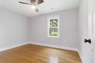 754 Beauregard St, Charleston, SC 29412 - Photo 31