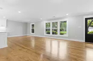 754 Beauregard St, Charleston, SC 29412 - Photo 13