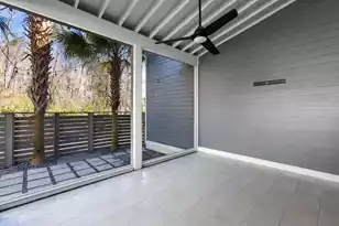 1124 Fulton Hall Ln, Mount Pleasant, SC 29466 - Photo 15