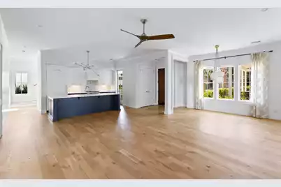 1124 Fulton Hall Lane, Mount Pleasant, SC 29466 - Photo 11