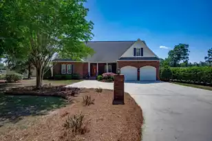 1136 Lemon Ave, Manning, SC 29102 - Photo 5