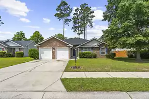 1311 Lantern Rd, Summerville, SC 29486 - Photo 1