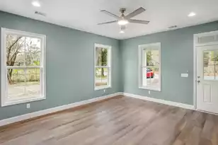 2326 Hillside Ct, Port Royal, SC 29935 - Photo 3