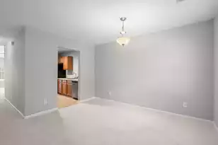 7852 Park Gate Dr, North Charleston, SC 29418 - Photo 5