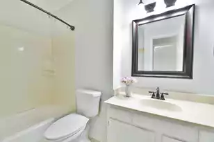 1942 Tison Ln, Mount Pleasant, SC 29464 - Photo 31