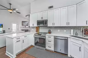 1938 Armory Dr, Mount Pleasant, SC 29466 - Photo 5