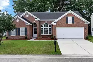 2752 Palmetto Hall Blvd, Mount Pleasant, SC 29466 - Photo 1