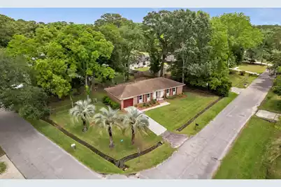 1851 Gippy Lane, Charleston, SC 29407 - Photo 9
