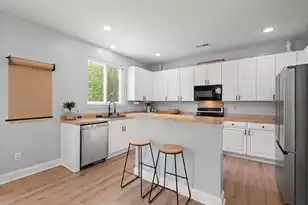 8815 Shadowglen Dr, North Charleston, SC 29420 - Photo 13