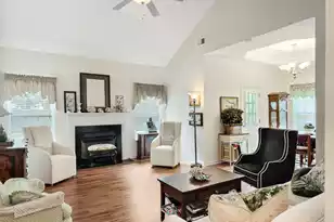 417 Hazel St, Walterboro, SC 29488 - Photo 5