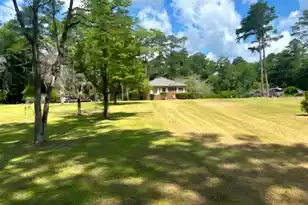 213 Maner Dr, Allendale, SC 29810 - Photo 5