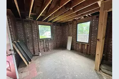 321 Howle Avenue, Charleston, SC 29412 - Photo 9