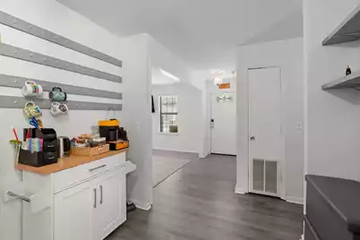 313 Dorchester Manor Boulevard, North Charleston, SC 29420 - Photo 5
