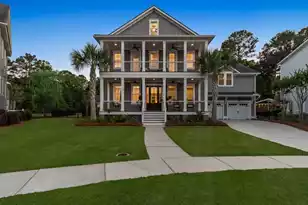 1483 Edgemoor Ave, Mount Pleasant, SC 29466 - Photo 5