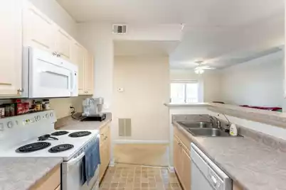 1300 Park West Boulevard #610, Mount Pleasant, SC 29466 - Photo 11