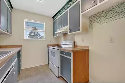 350 Dorchester Manor Boulevard, Charleston, SC 29420 - Photo 11