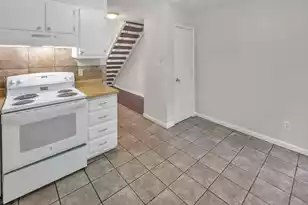 1212 Boone Hill Rd, Summerville, SC 29483 - Photo 5
