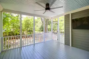 1061 Barfield St, Charleston, SC 29492 - Photo 17