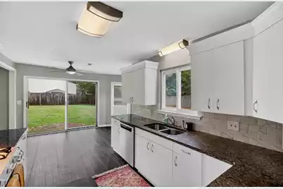 56 Shadowmoss Parkway, Charleston, SC 29414 - Photo 11