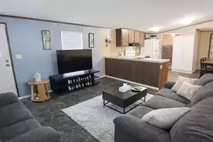 746 Madison St, Ehrhardt, SC 29081 - Photo 3