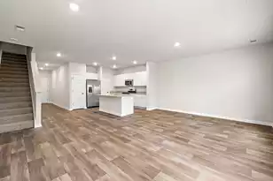 391 Tiliwa St, Summerville, SC 29486 - Photo 7