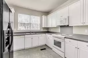 4668 Palm View Circle, North Charleston, SC 29418 - Photo 3