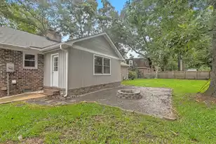 203 Shaftesbury Ln, Summerville, SC 29485 - Photo 35