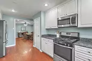 203 Shaftesbury Ln, Summerville, SC 29485 - Photo 17