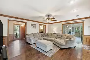106 Boone Dr, Summerville, SC 29485 - Photo 3