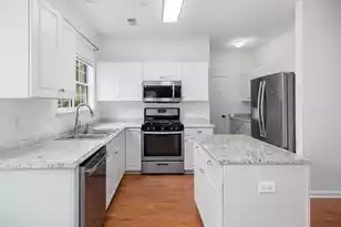 8705 Birnam Ct, North Charleston, SC 29420 - Photo 13