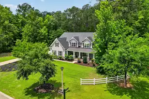 2000 Tacoma Cir, Ridgeville, SC 29472 - Photo 3