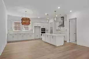 218 Creek Pointe Dr, Moncks Corner, SC 29461 - Photo 7