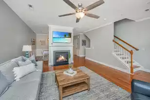 3676 Bagley Dr, Mount Pleasant, SC 29466 - Photo 7