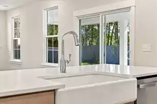 251 Rebel Kat Ct, Charleston, SC 29412 - Photo 5