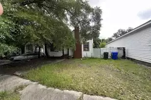 1302 Hester St, Charleston, SC 29403 - Photo 3
