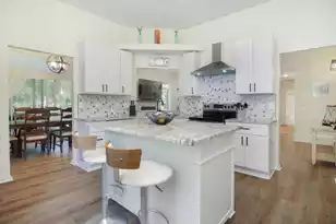 1264 Center Lake Dr, Mount Pleasant, SC 29464 - Photo 9