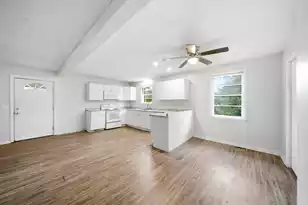 1828 Dellwood Dr, Orangeburg, SC 29115 - Photo 11