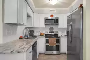 1044 Planters Pl, Mount Pleasant, SC 29464 - Photo 9