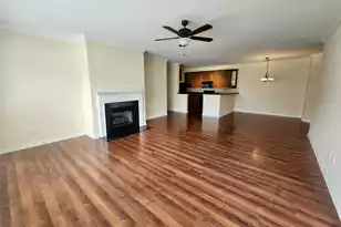 1375 Hopton Cir, Mount Pleasant, SC 29466 - Photo 3