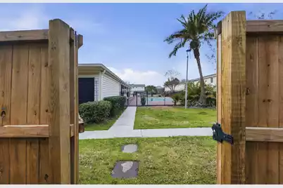 415 Parkdale Drive #Apt 8C, Charleston, SC 29414 - Photo 29