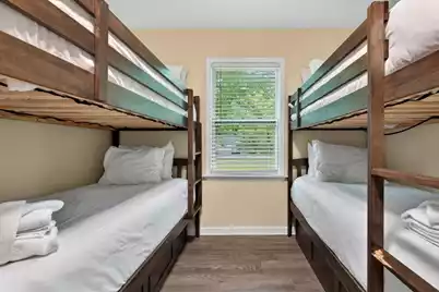 5917 Hagood Avenue, Hanahan, SC 29410 - Photo 19