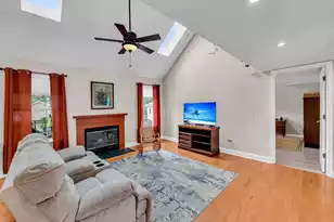 136 Stewart St, Goose Creek, SC 29445 - Photo 3
