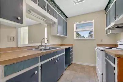 350 Dorchester Manor Boulevard #Unit A, North Charleston, SC 29420 - Photo 9