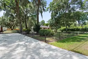 2420 Pine Ct, Beaufort, SC 29902 - Photo 35