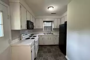 103 Dorchester Manor Blvd, North Charleston, SC 29420 - Photo 3